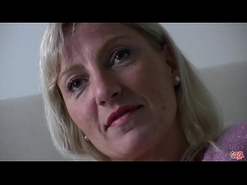 ❤️ Ibu kita kabeh bajingan ... Lady, nindakake dhewe! ❤️❌ Porno ing jv.makesexnotwar.ru ☑